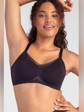 NEW without tags Honeylove Lace Crossover Bra Runaway size: 40C/D